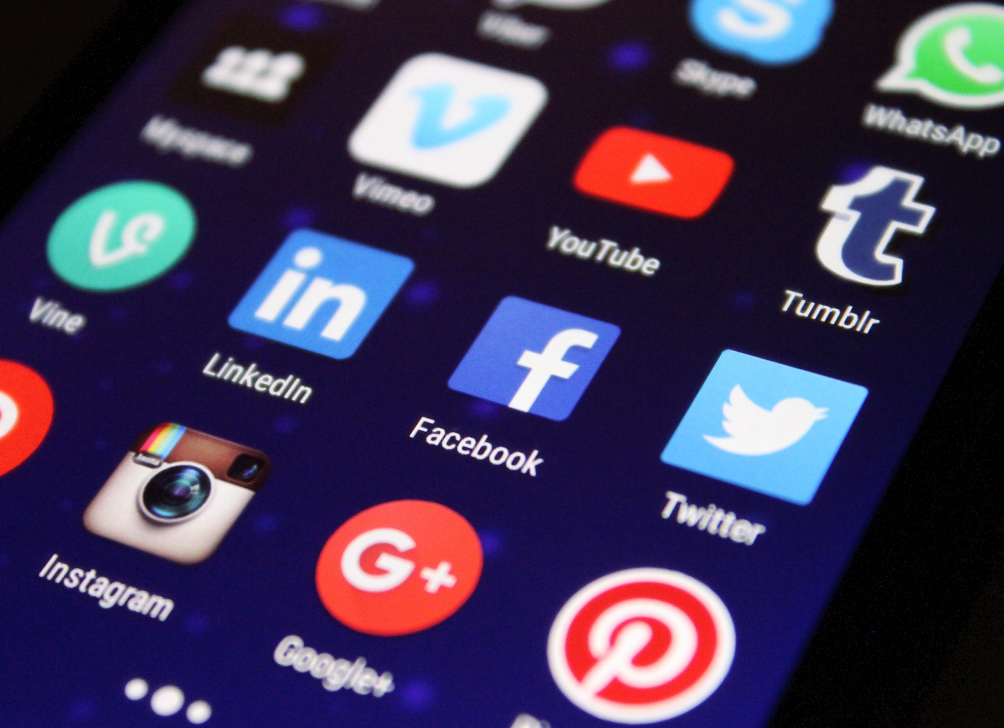 6 Major Reasons Why Real Estate Agents Need Social Media to Gain Leads