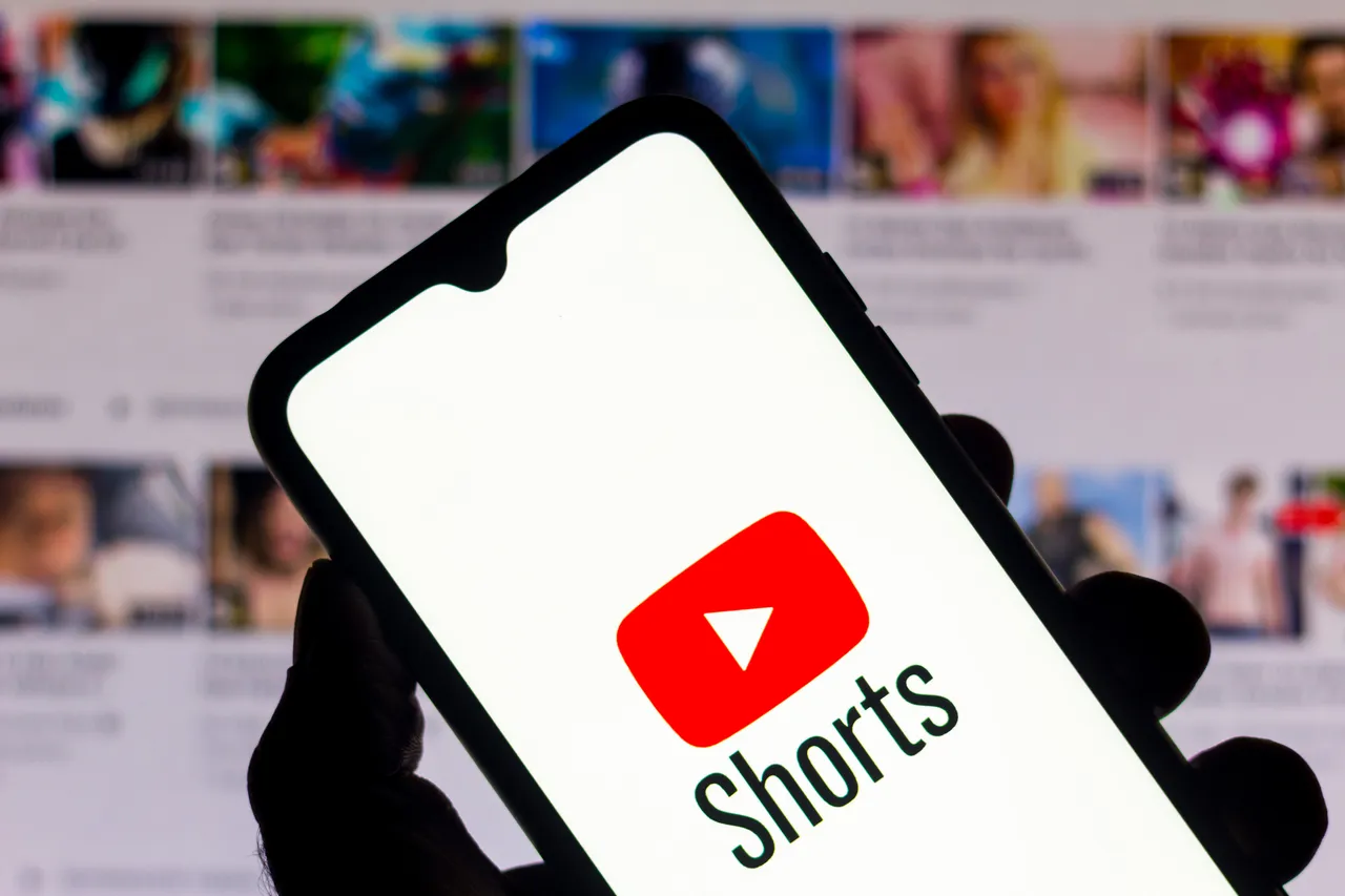 How To Maximize Your YouTube Shorts Earnings - Optimization Tips & Strategies