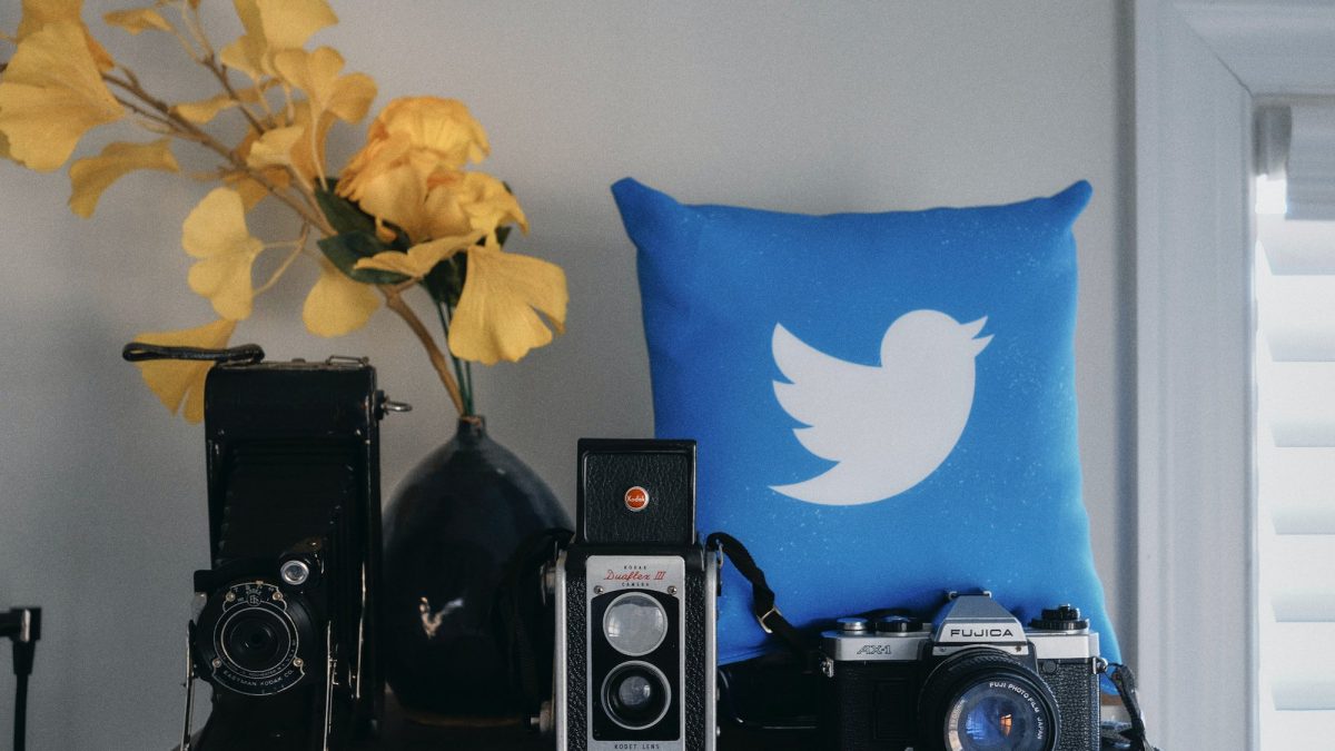 Mastering Twitter Trends: 5 Proven Ways to Keep Up with the Latest Buzz