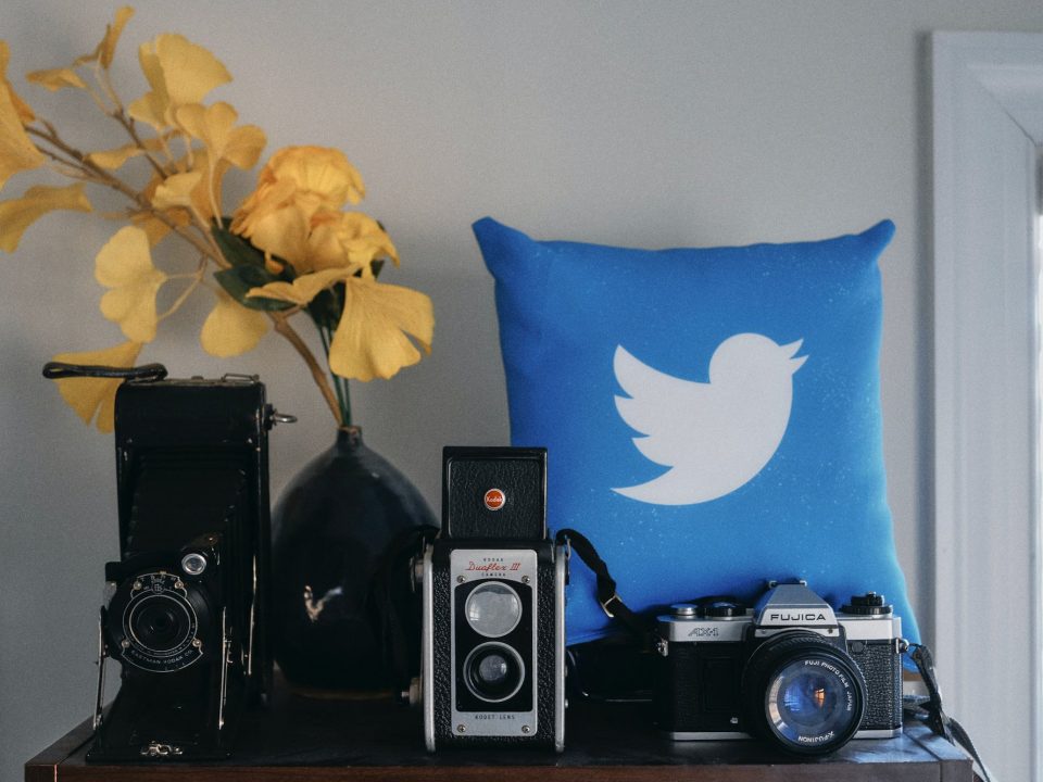 Mastering Twitter Trends: 5 Proven Ways to Keep Up with the Latest Buzz